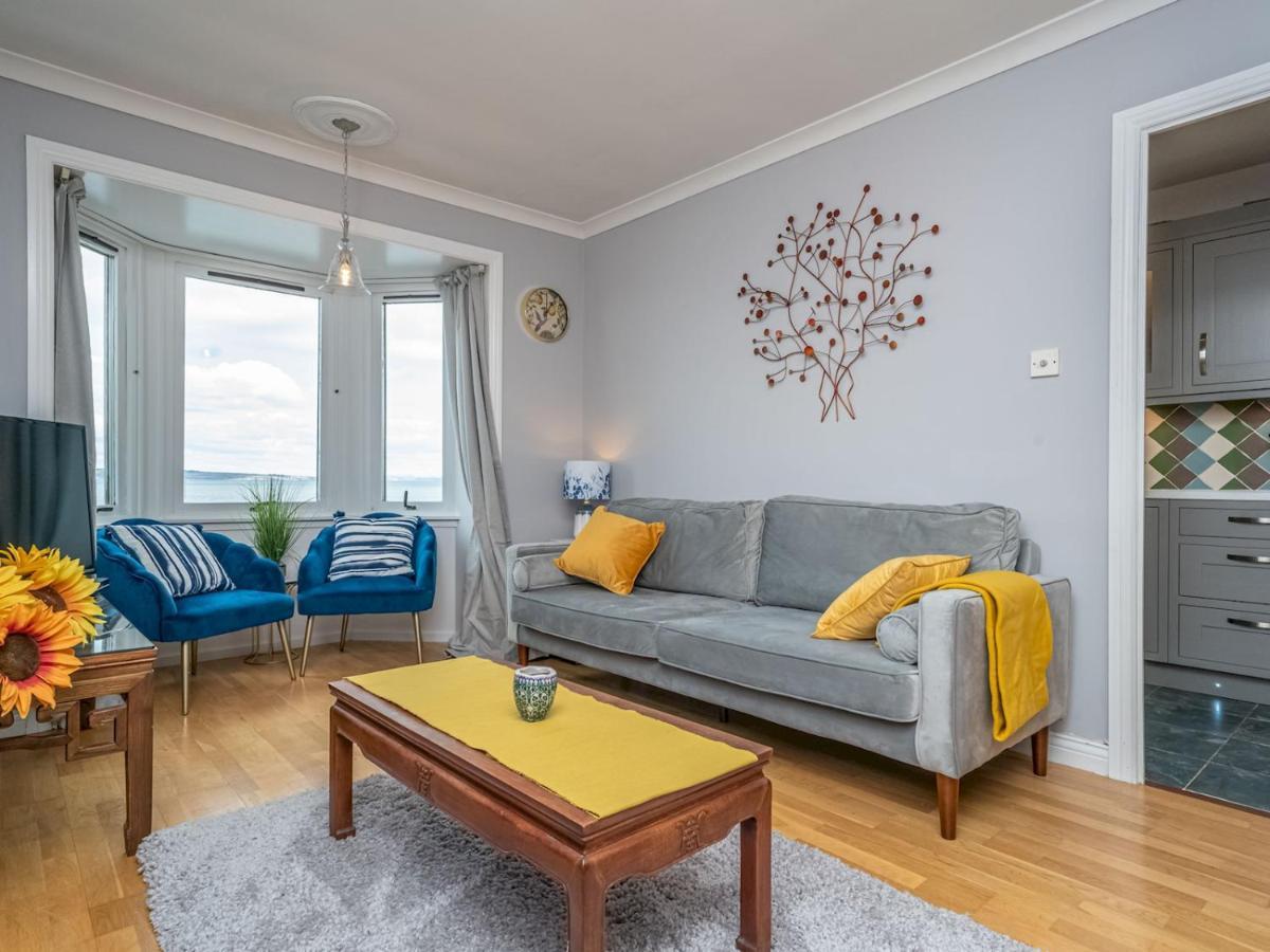 Pass The Keys Stunning Flat With Sea View And Parking Lägenhet Edinburg Exteriör bild