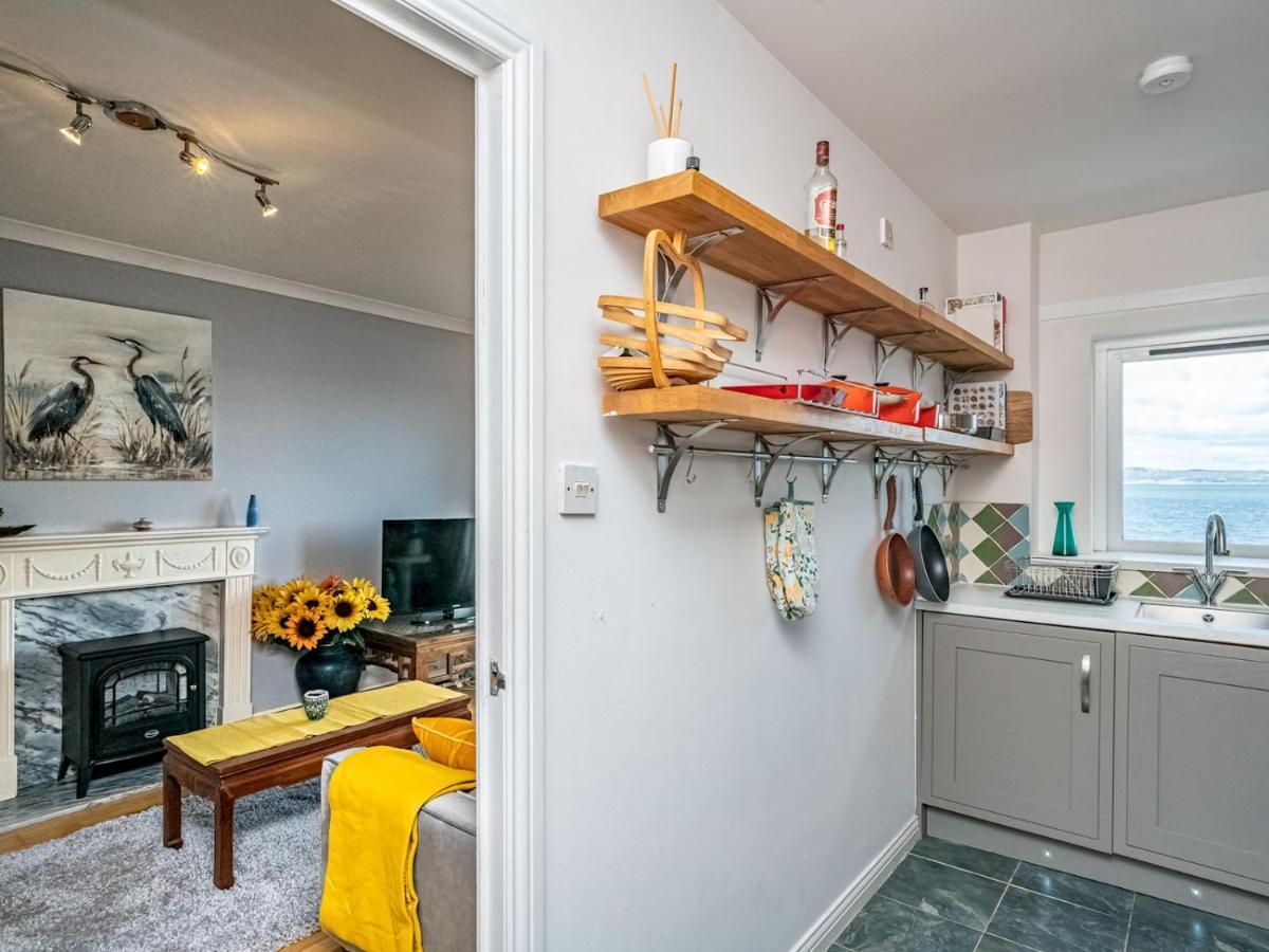 Pass The Keys Stunning Flat With Sea View And Parking Lägenhet Edinburg Exteriör bild
